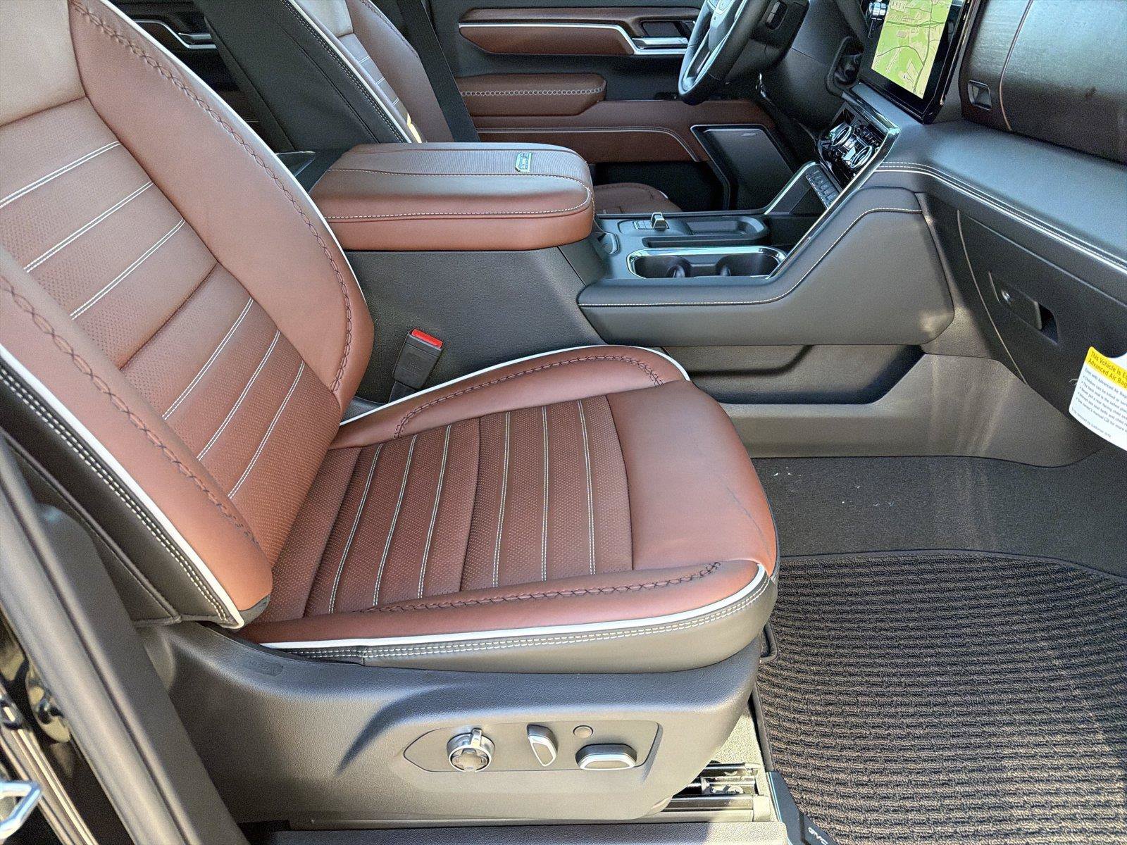 New 2026 GMC Sierra 3500 Denali Ultimate AWD/4WD image 11