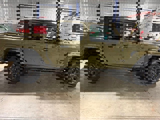 New 2026 Jeep Gladiator Sport image 2