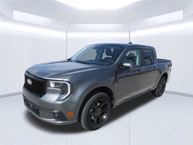 Used 2025 Ford Maverick Lobo AWD/4WD image 3