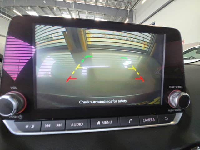 Used 2024 Nissan Sentra SV w/ Trunk Package FWD image 16