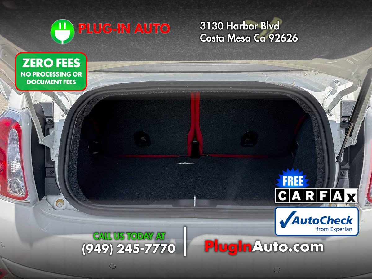 Used 2015 FIAT 500 Pop FWD image 11