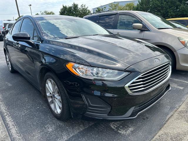 Certified 2020 Ford Fusion SE FWD image 3