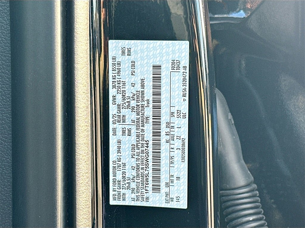 Used 2025 Ford F150 Lightning Lariat image 34