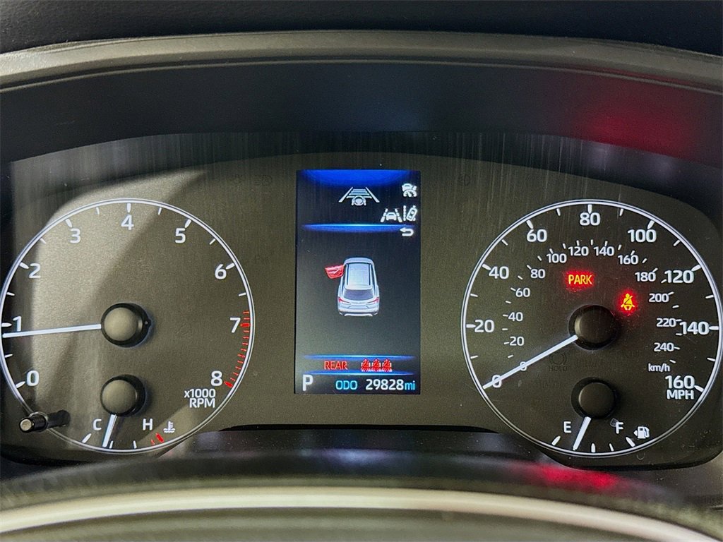 Used 2024 Toyota Corolla Cross LE image 10