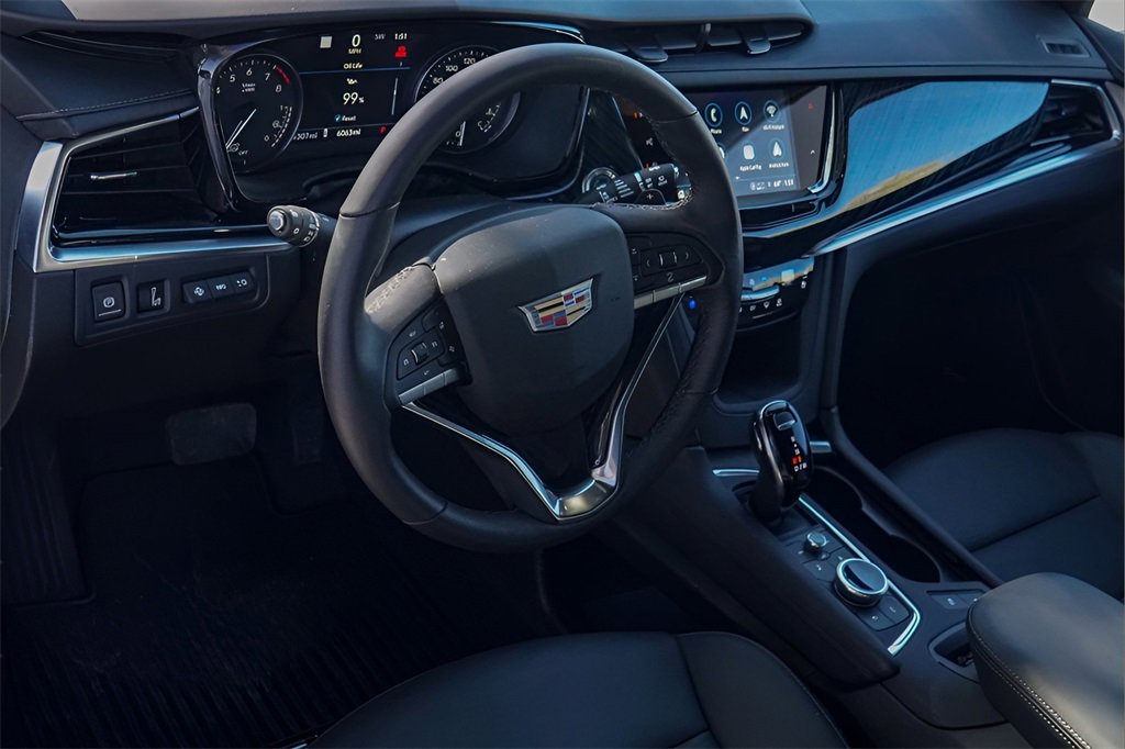 New 2025 Cadillac XT6 Premium Luxury w/ Technology Package image 8