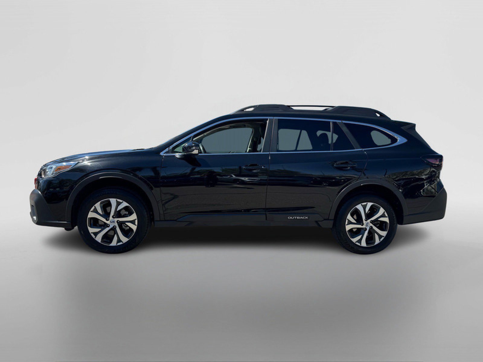 Used 2022 Subaru Outback Limited AWD/4WD image 2