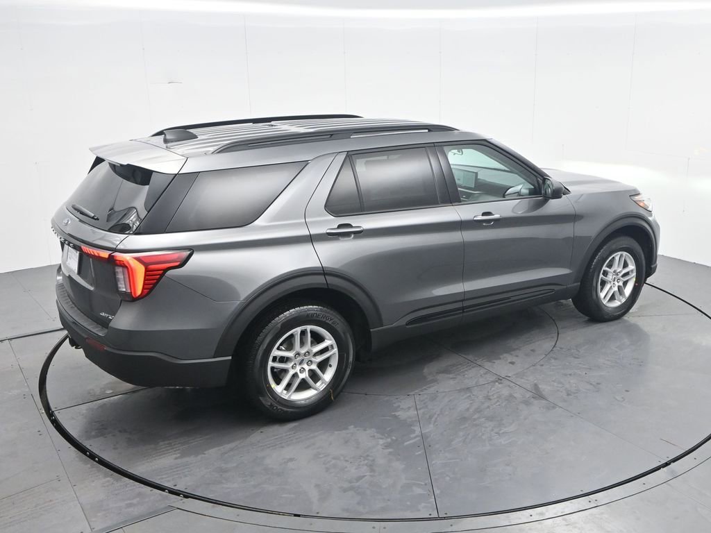 New 2026 Ford Explorer Active image 28