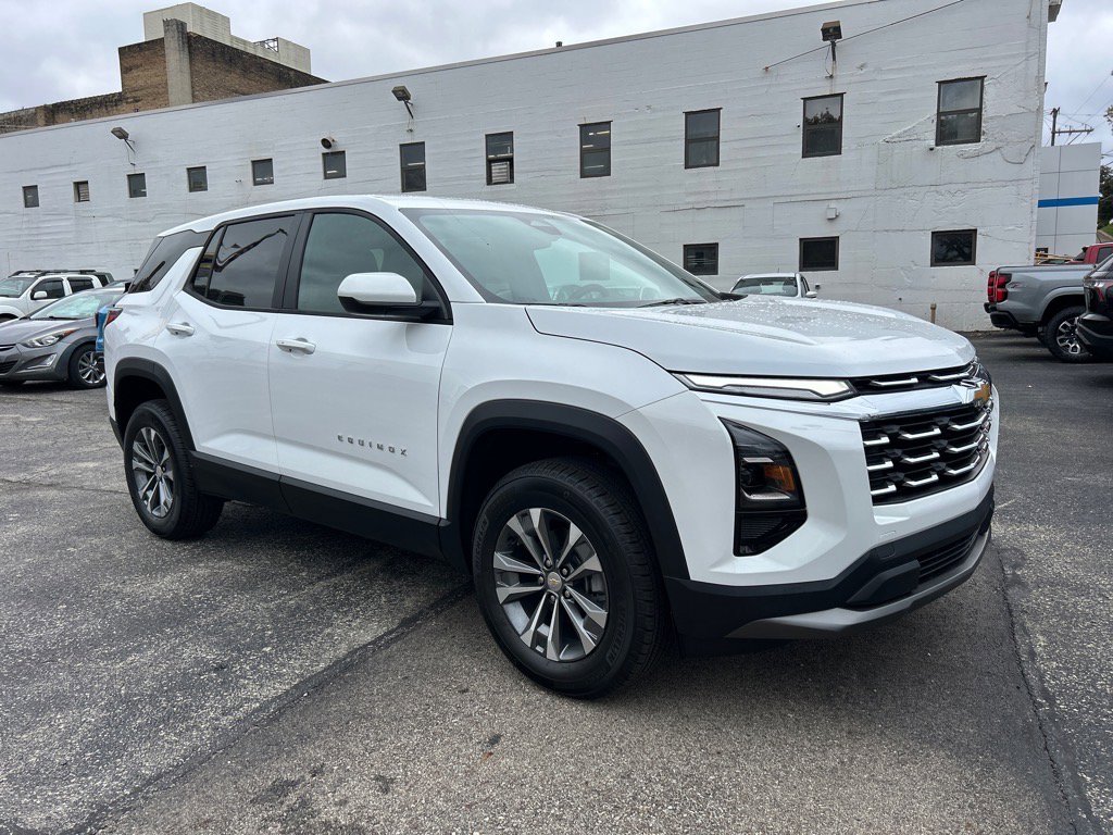 New 2026 Chevrolet Equinox LT w/ Convenience Package II video 1