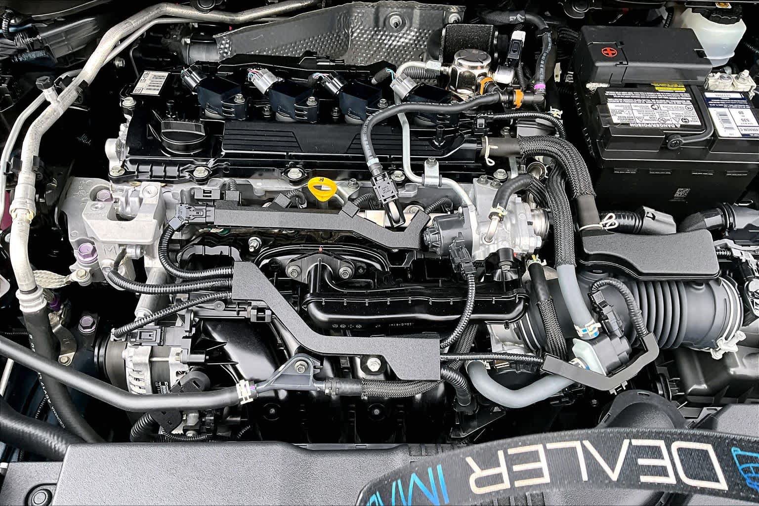 Certified 2022 Toyota Corolla SE w/ SE Preferred Package FWD image 32