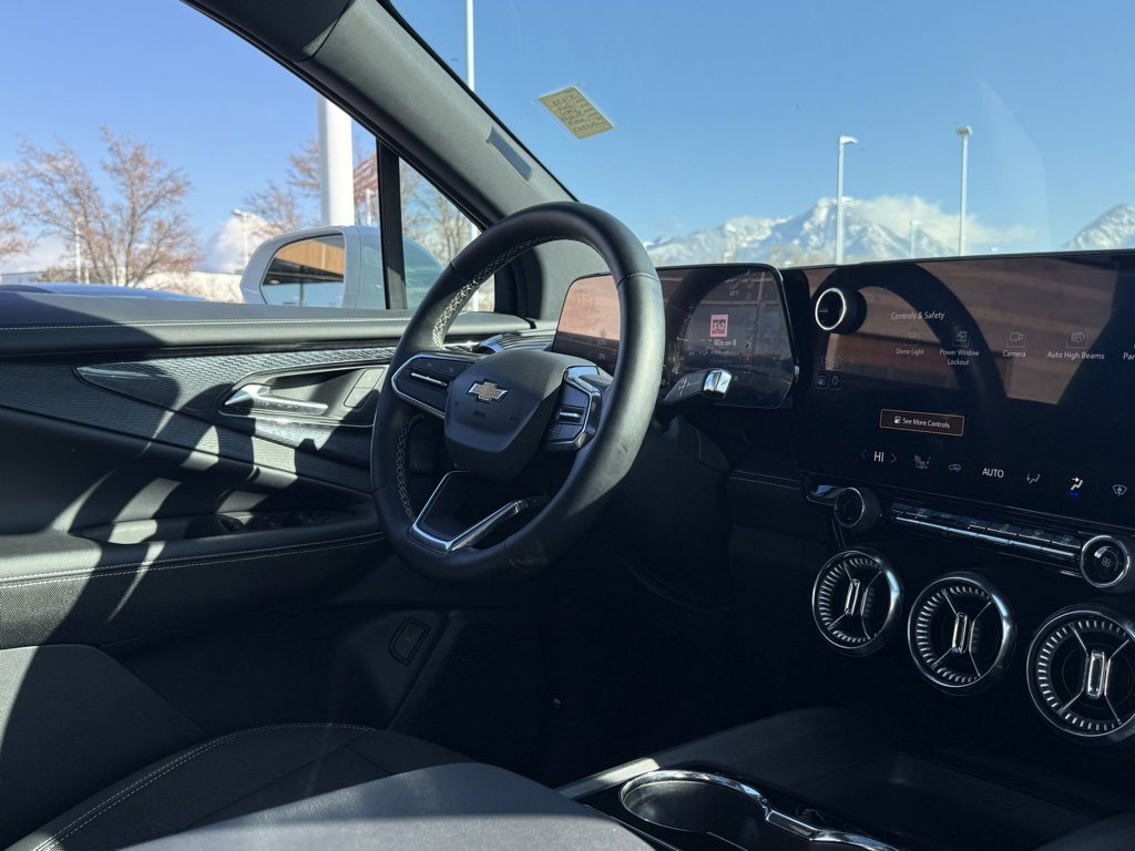Used 2024 Chevrolet Blazer EV LT image 27