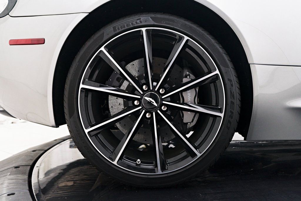 Used 2016 Aston Martin DB9 GT RWD image 44