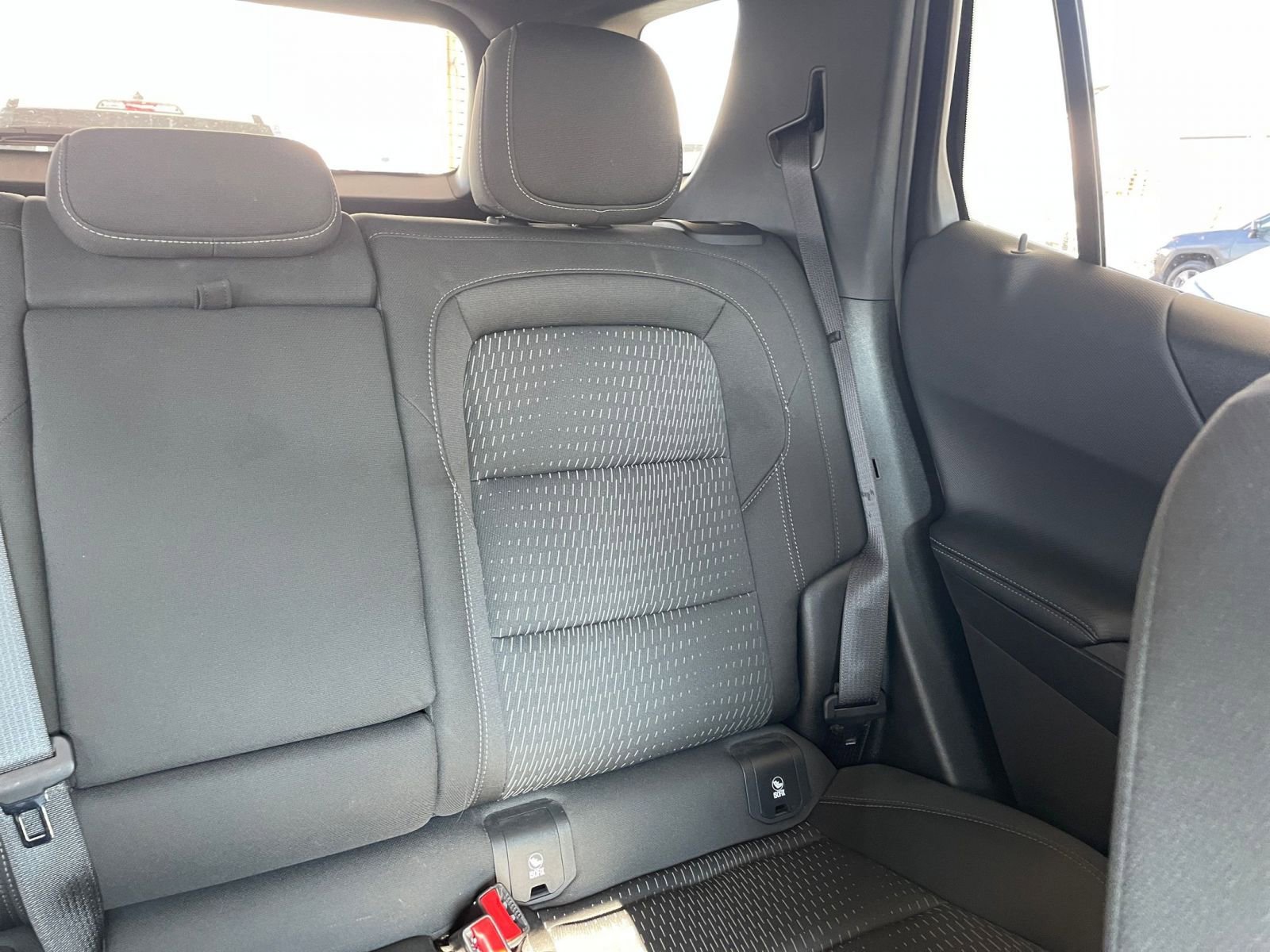 Used 2025 Chevrolet Equinox LT image 36