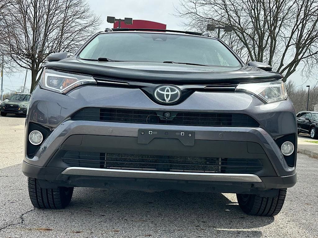 Used 2016 Toyota RAV4 Limited w/ Advanced Technology Package image 9