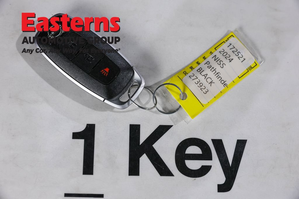 Used 2024 Nissan Pathfinder S AWD/4WD image 25