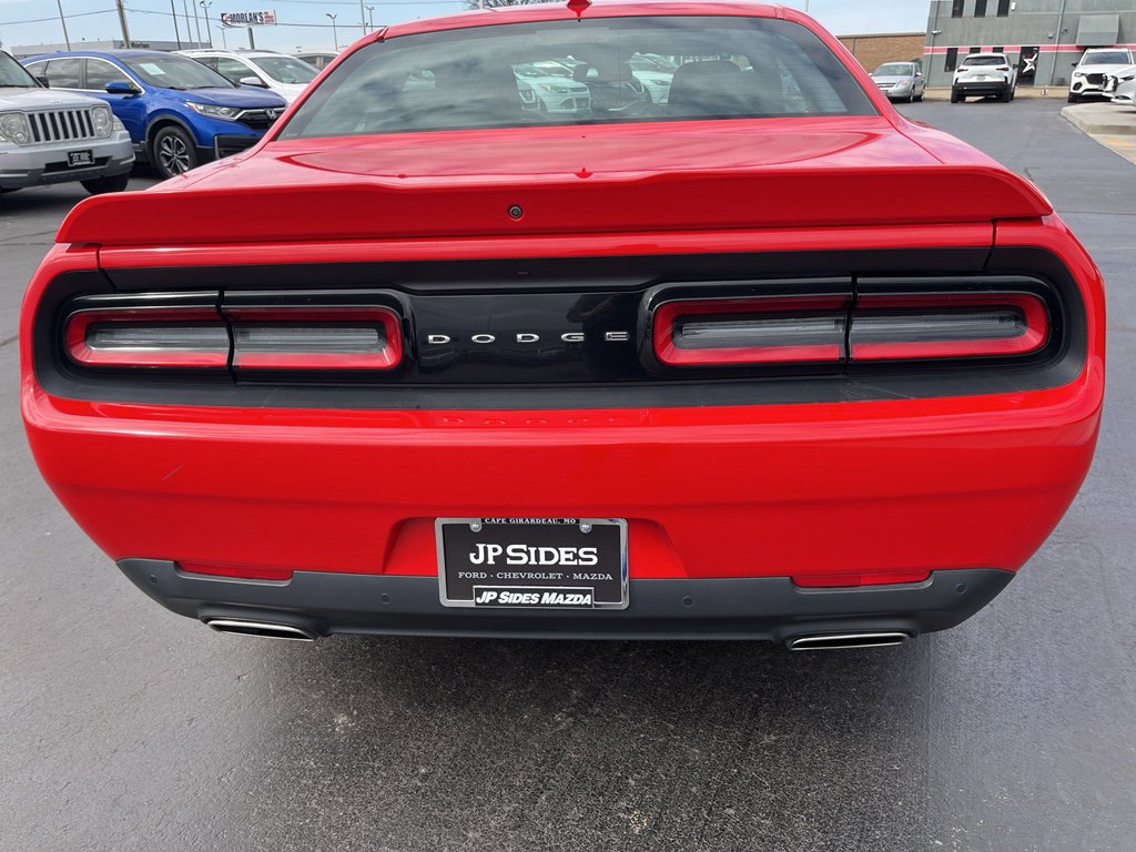 Used 2022 Dodge Challenger GT RWD image 8