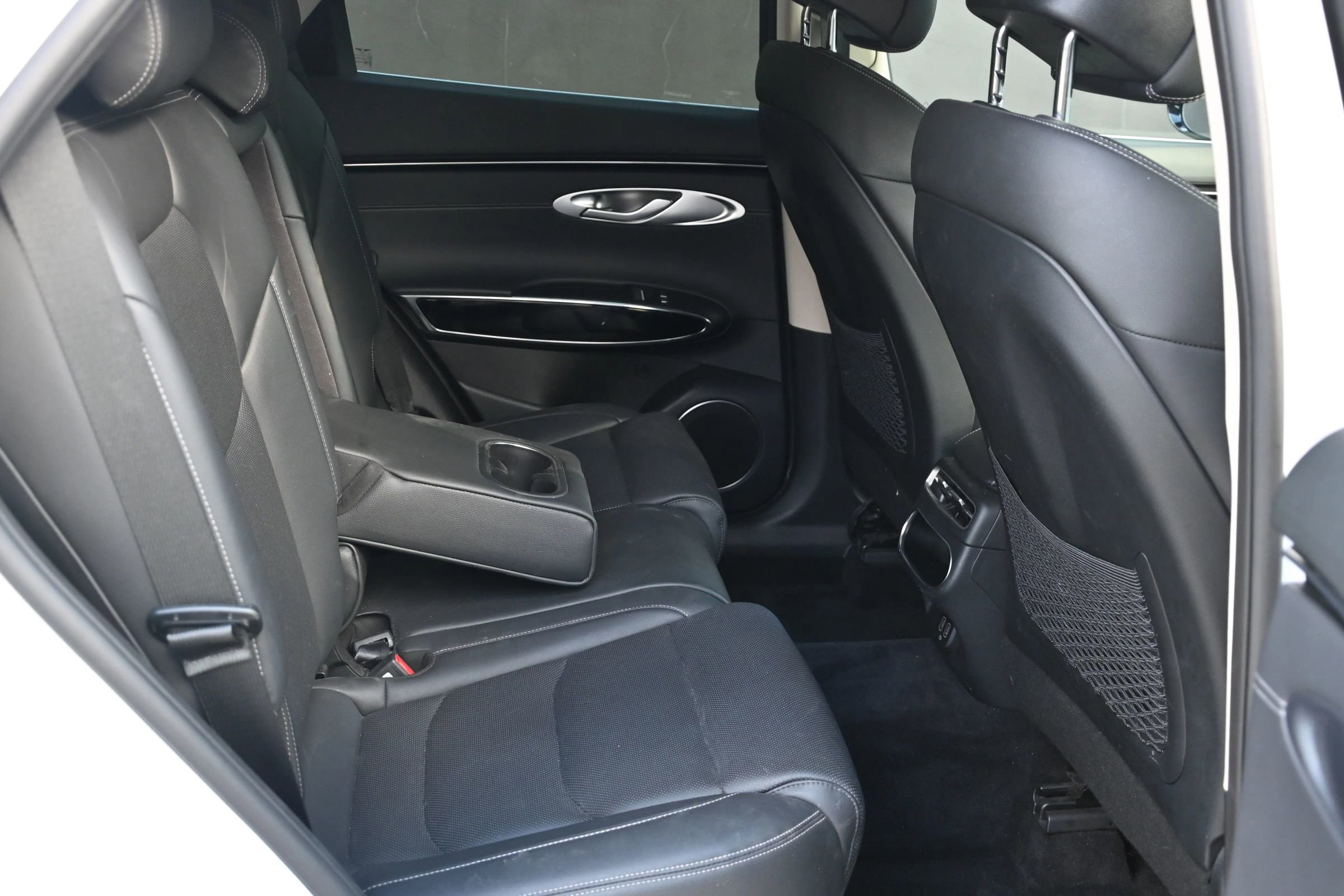 Used 2025 Genesis GV70 2.5T image 20