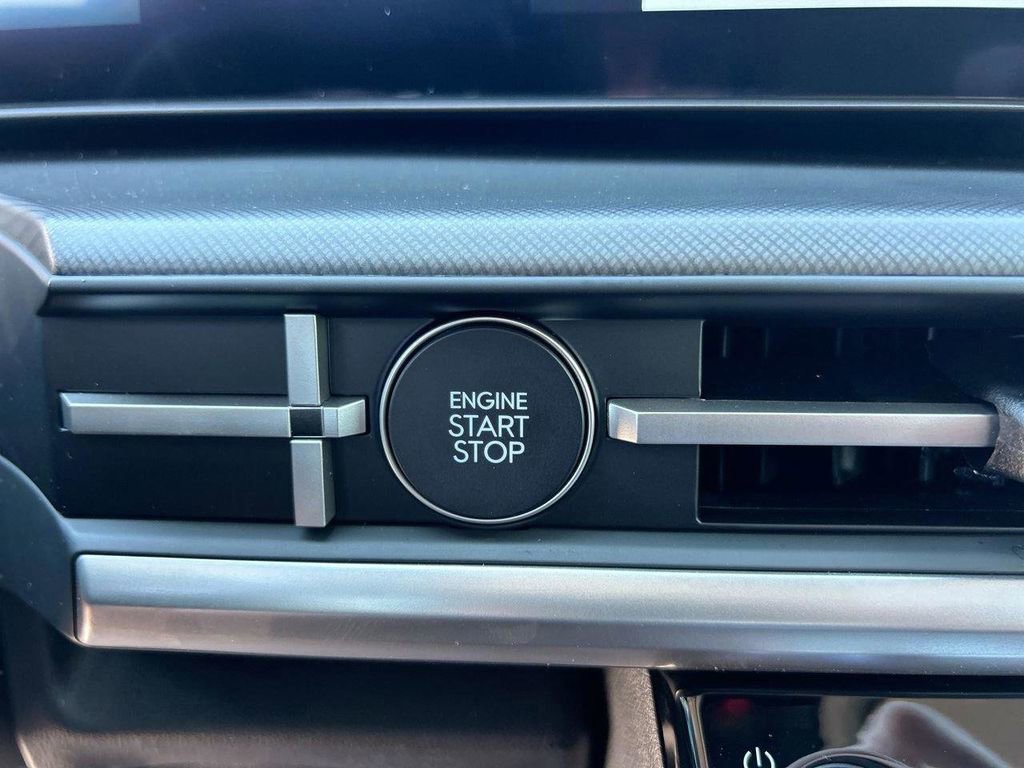 New 2026 Hyundai Santa Fe SE image 33