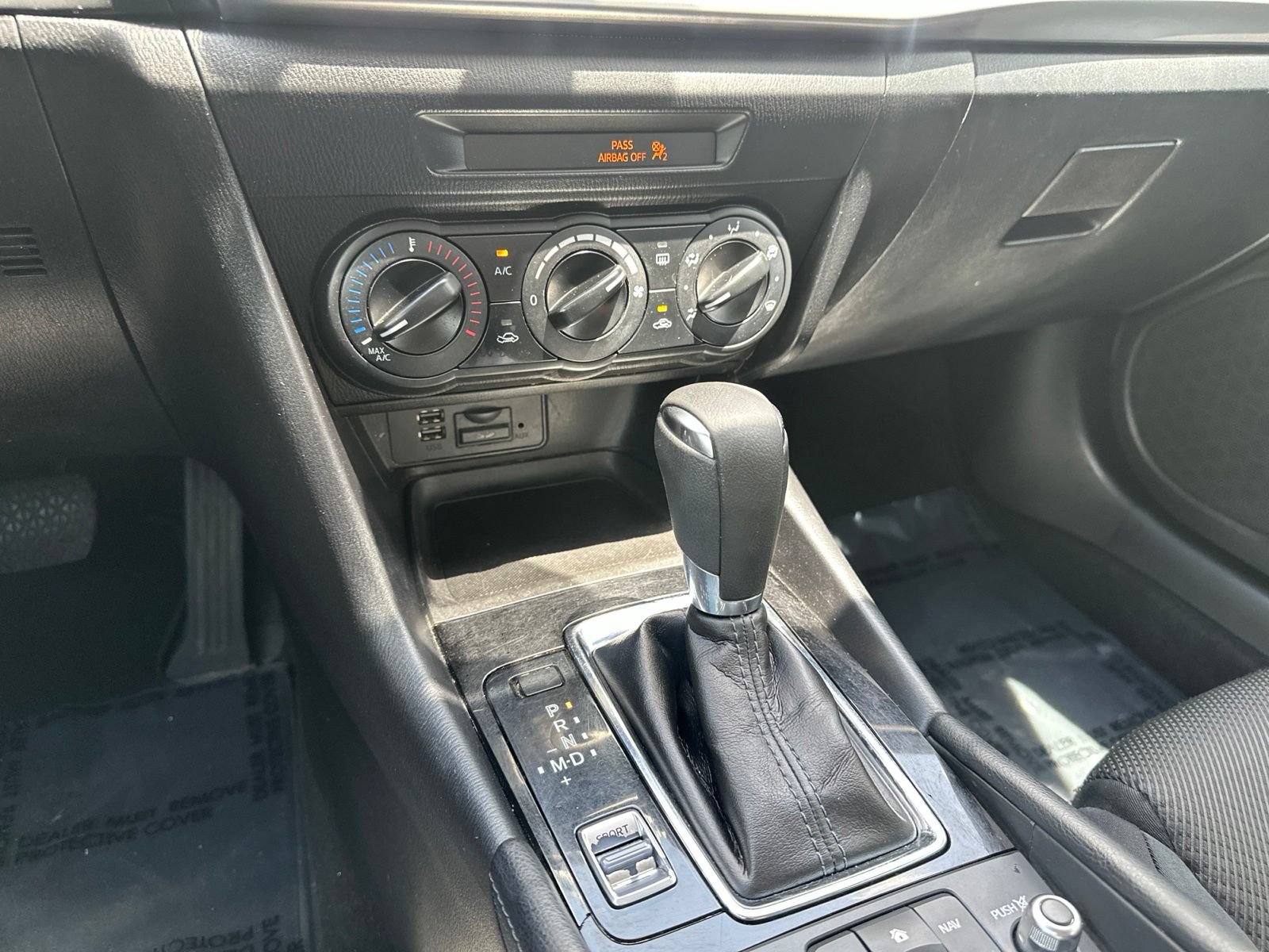 Used 2017 MAZDA MAZDA3 Sport FWD image 21