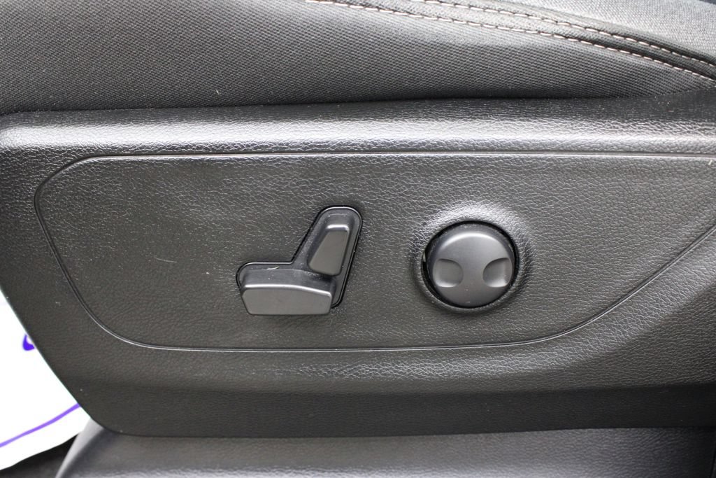 Used 2023 RAM 1500 Tradesman AWD/4WD image 16