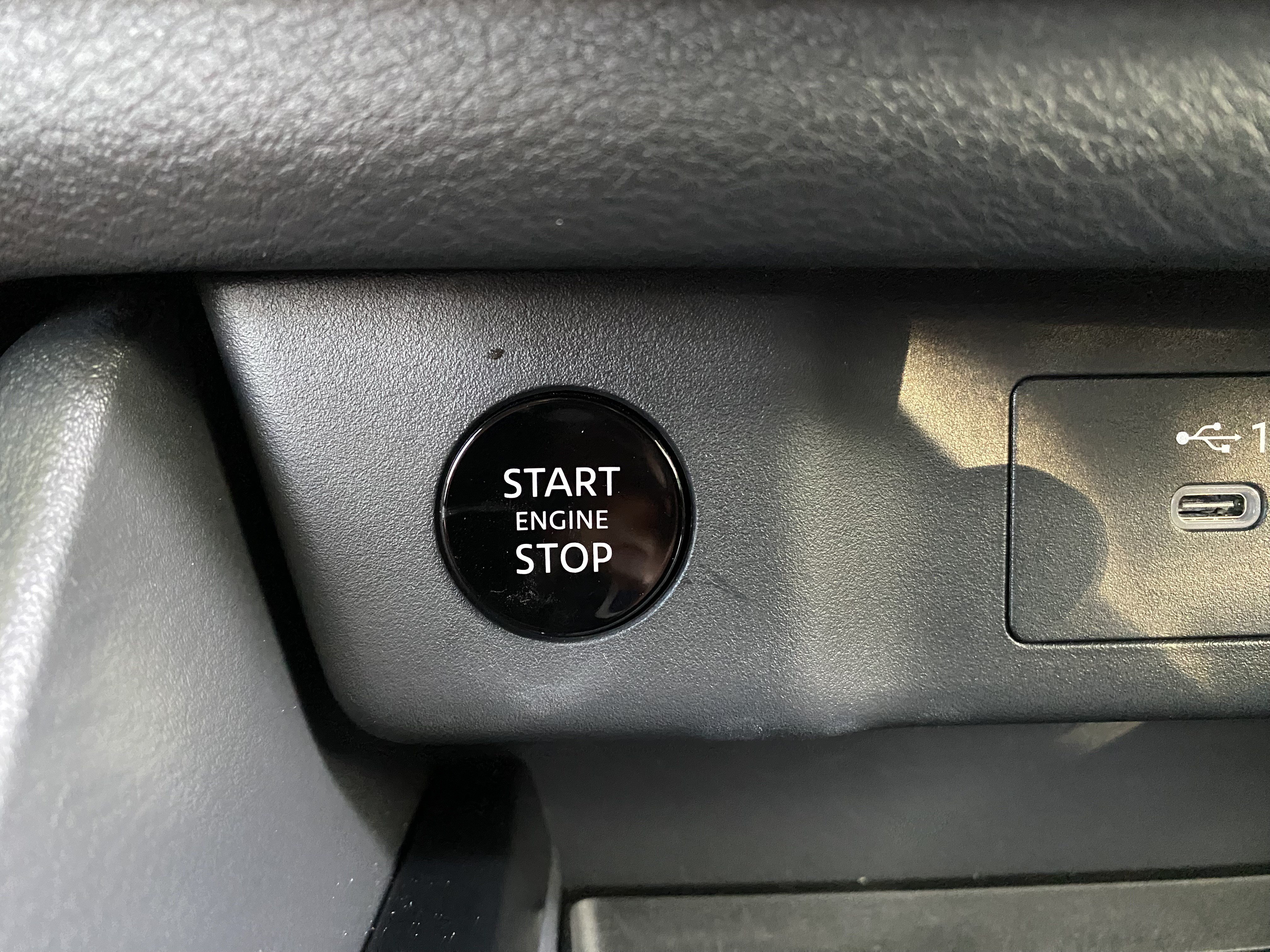 Used 2026 Nissan Rogue Dark Armor FWD image 26
