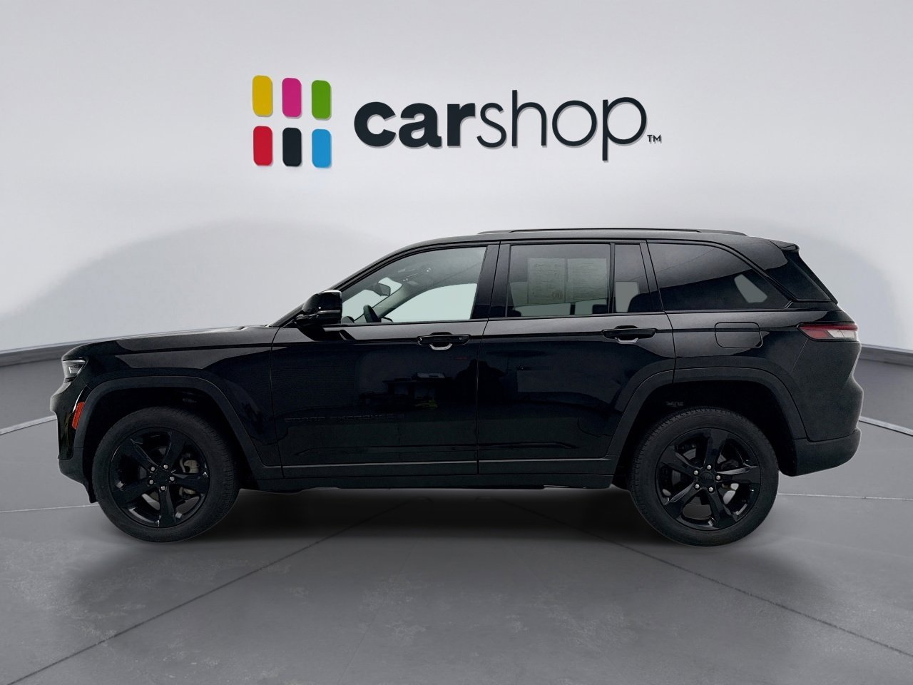 Used 2023 Jeep Grand Cherokee Limited w/ Black Appearance Package AWD/4WD image 2