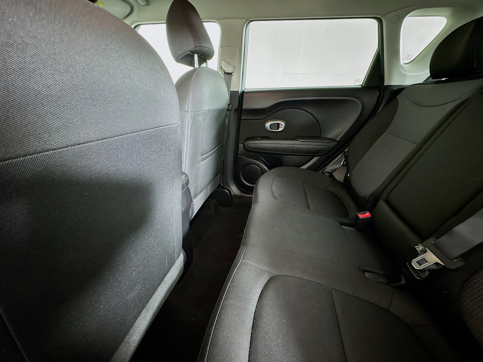 Used 2018 Kia Soul + FWD image 23