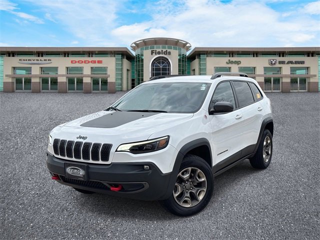 Used 2019 Jeep Cherokee Trailhawk video 1