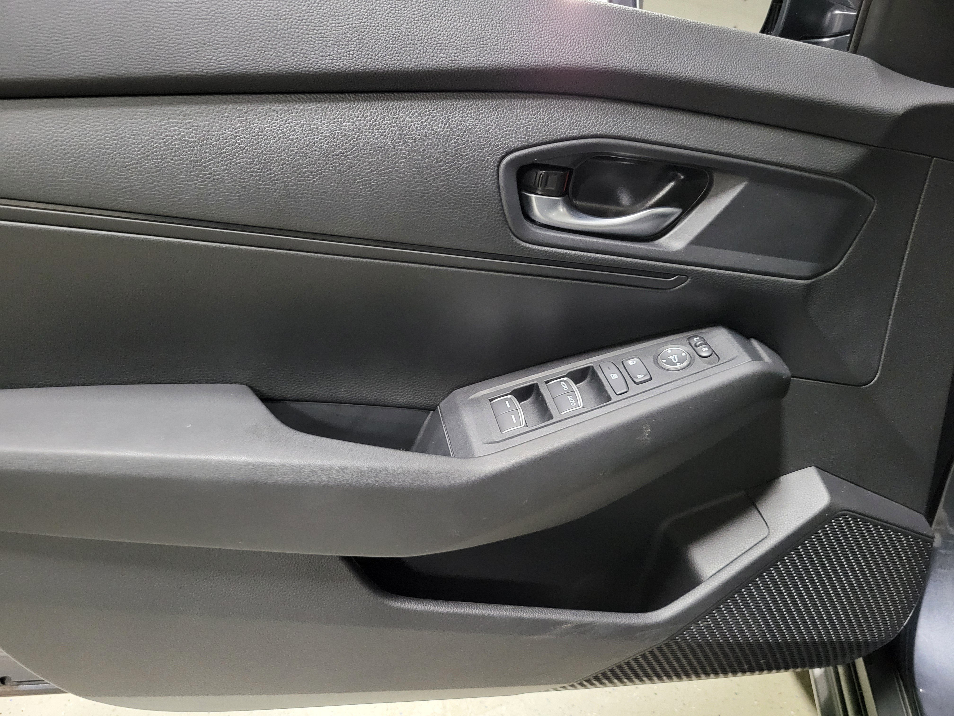 Certified 2025 Honda Accord LX image 18