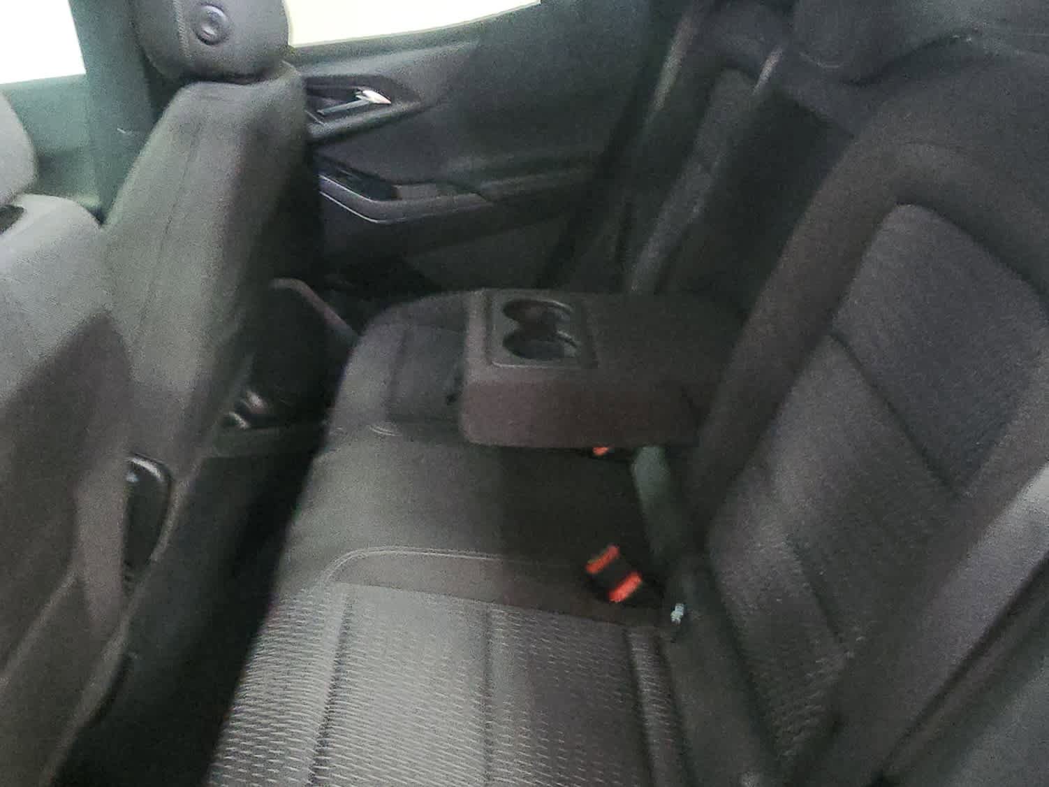 Used 2025 Chevrolet Equinox LT FWD image 28