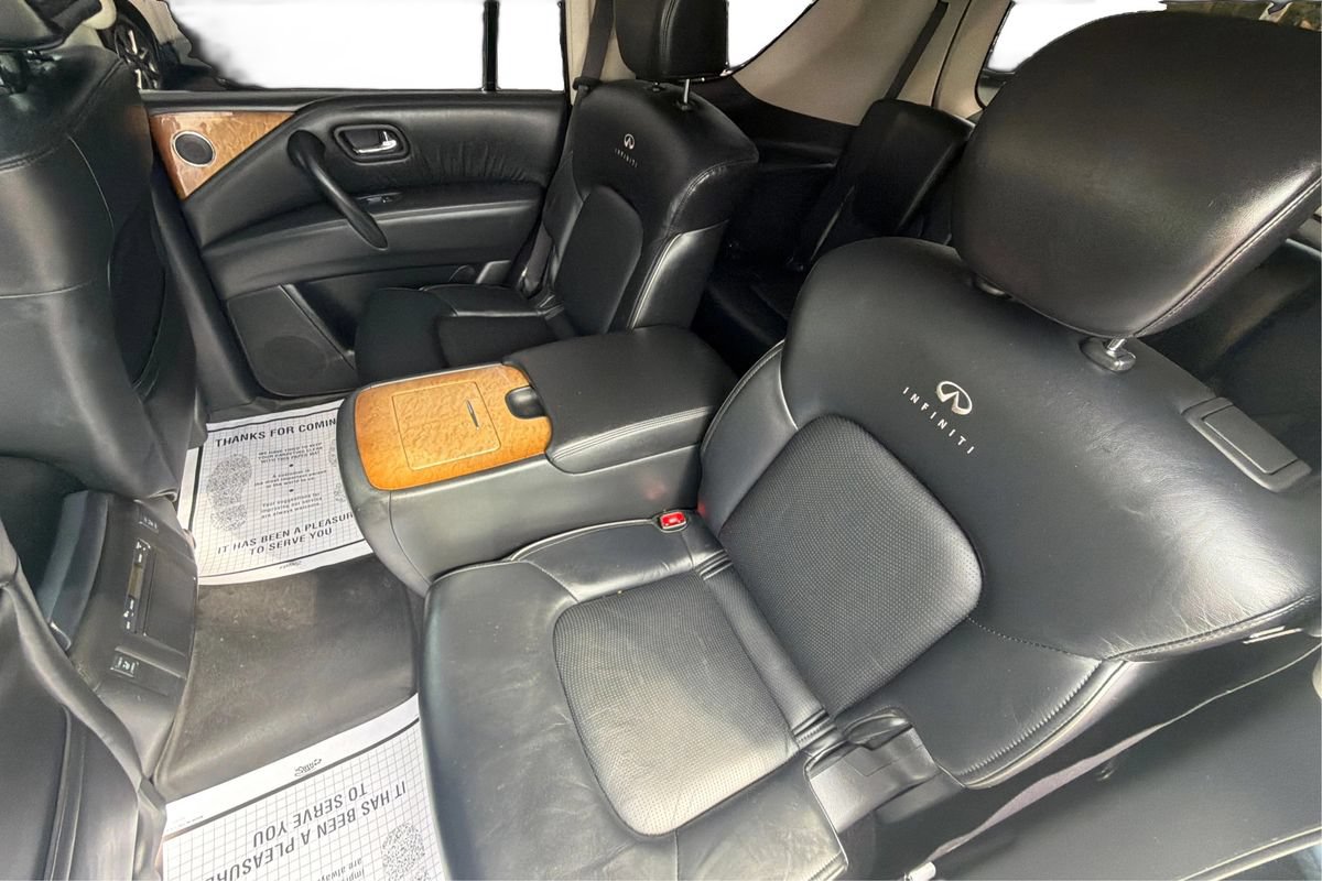 Used 2014 INFINITI QX80 4WD w/ Theater Package image 10