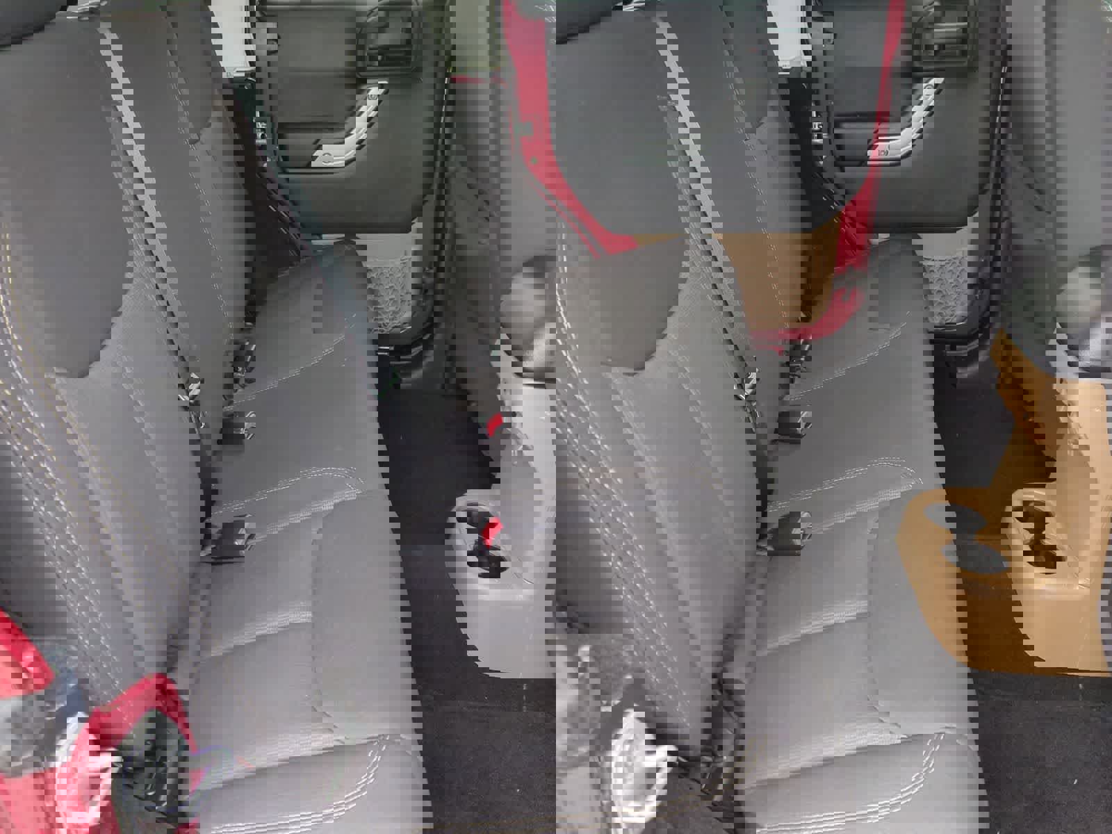 Used 2013 Jeep Wrangler Unlimited Sahara w/ Mopar Chrome Edition Group image 19