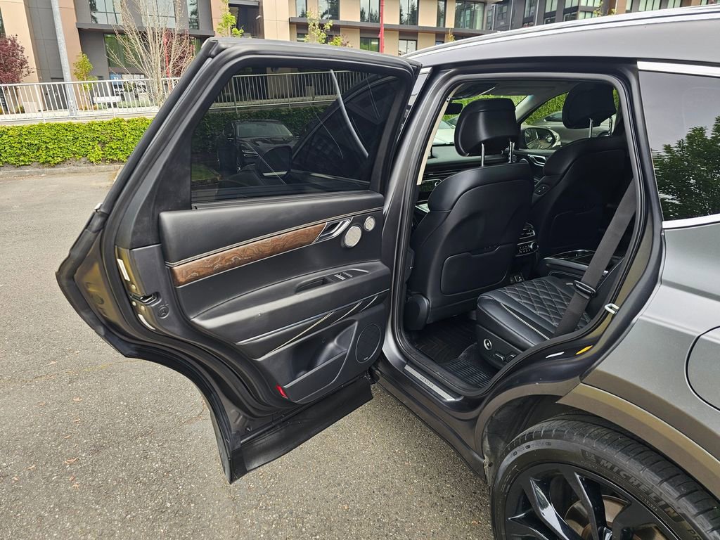 Certified 2022 Genesis GV80 3.5T Prestige Signature AWD/4WD image 22