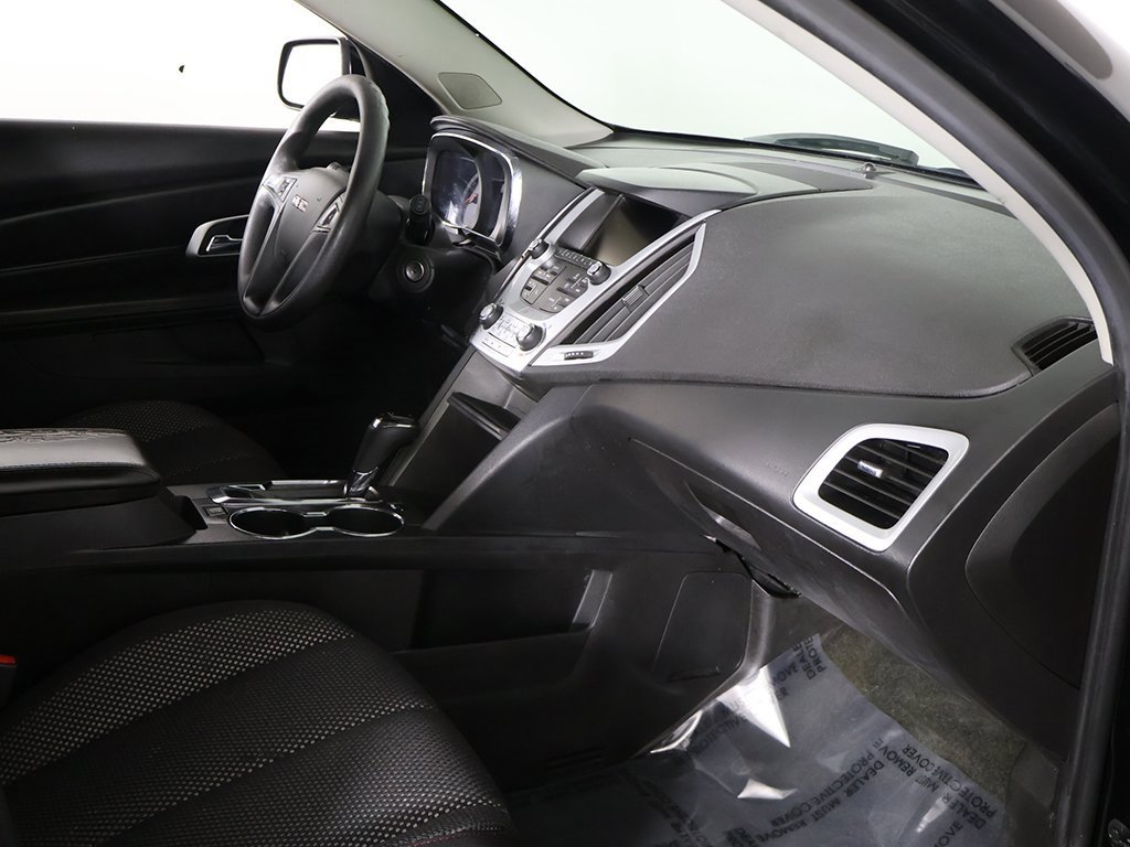 Used 2017 GMC Terrain SLE image 19