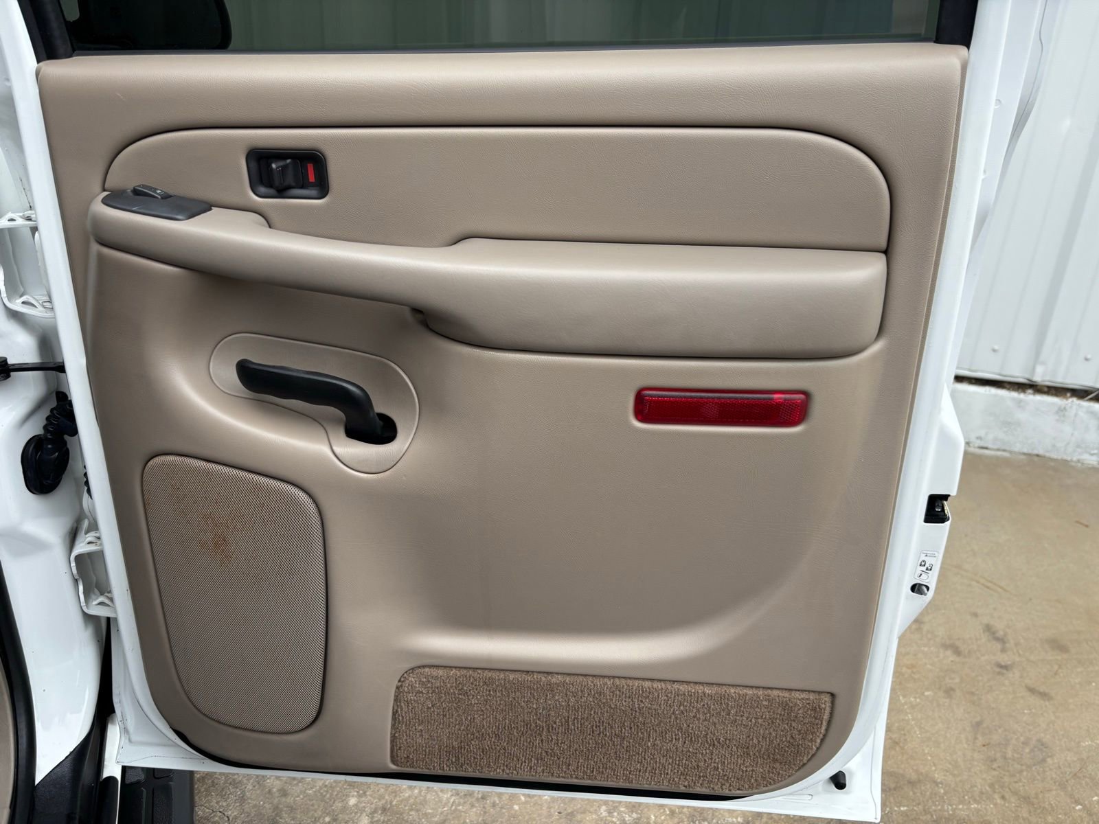 Used 2005 Chevrolet Avalanche Z71 w/ Preferred Equipment Group image 30