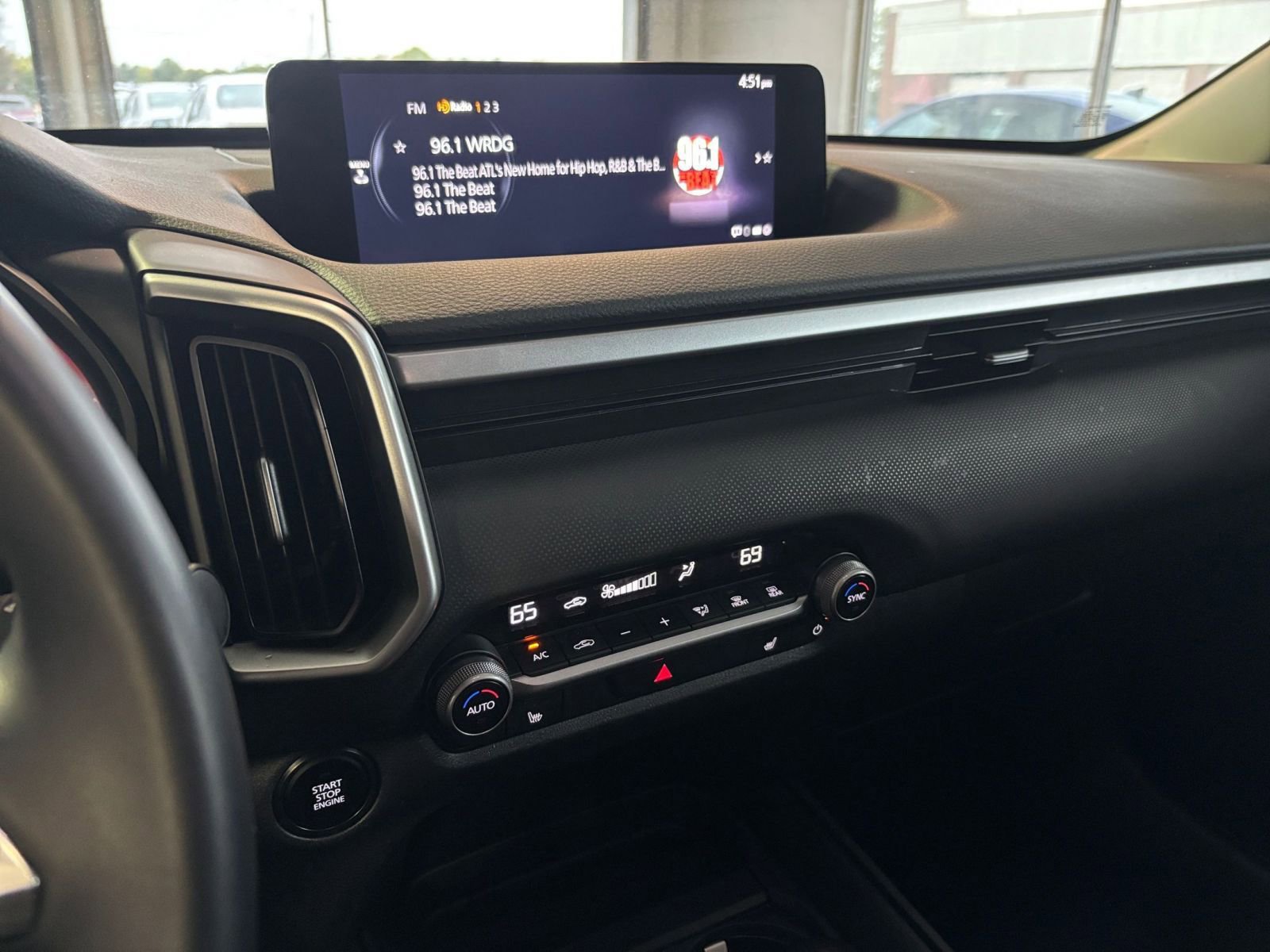 Used 2025 MAZDA CX-50 AWD 2.5 S w/ Preferred Package image 21