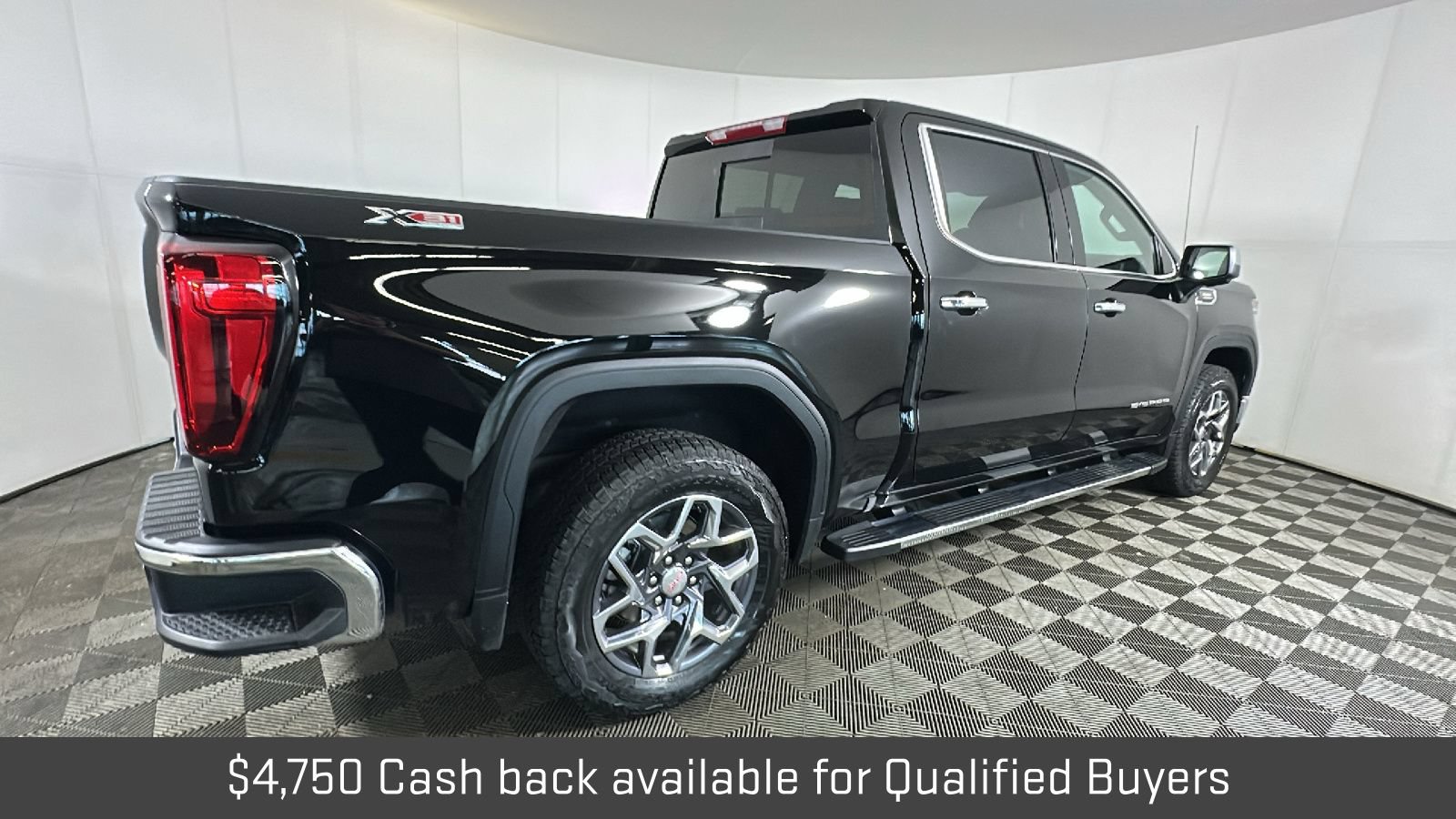 New 2026 GMC Sierra 1500 SLT w/ SLT Premium Plus Package AWD/4WD image 2