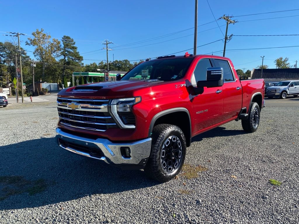 New 2026 Chevrolet Silverado 2500 LTZ w/ LTZ Premium Package AWD/4WD image 7