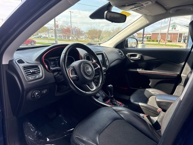 Used 2019 Jeep Compass Trailhawk AWD/4WD image 9