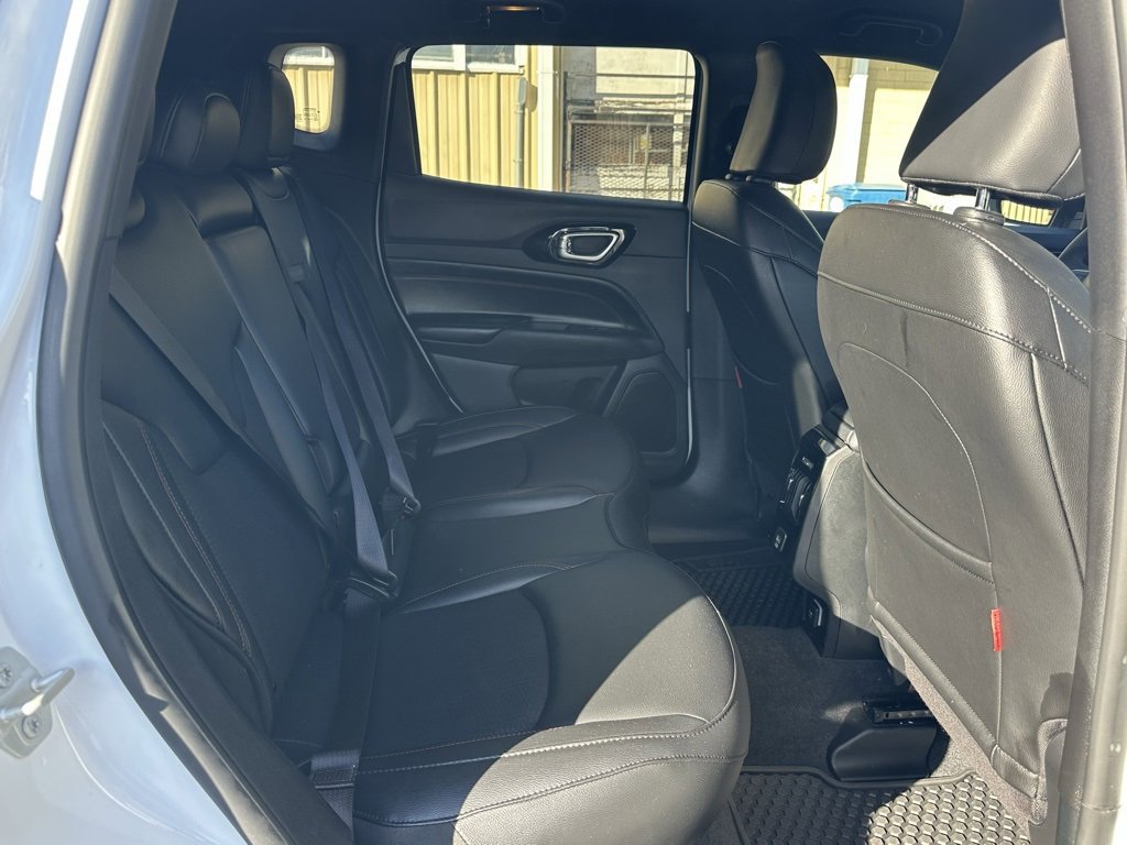 Used 2024 Jeep Compass Trailhawk image 18