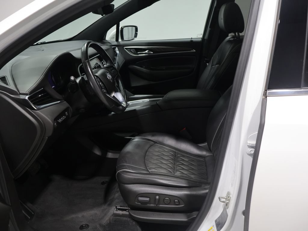 Used 2022 Buick Enclave Avenir w/ Trailering Package, 5000 lbs. AWD/4WD image 12