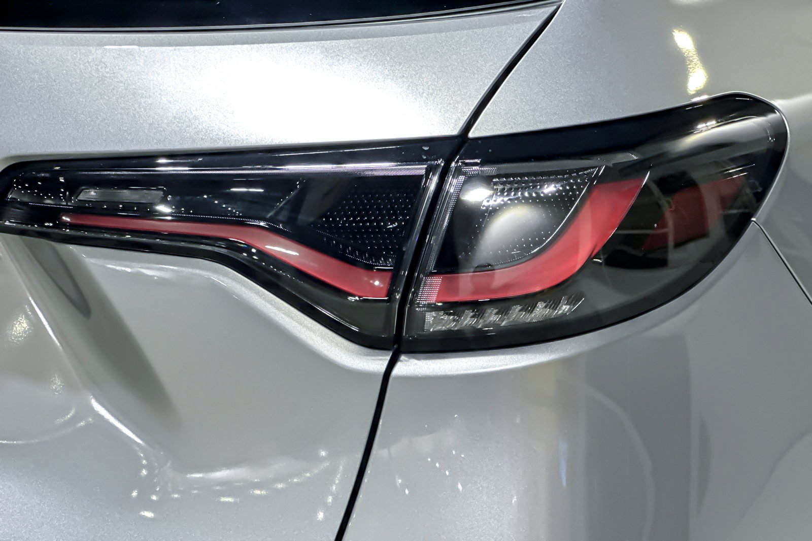 New 2027 Honda HR-V LX image 18