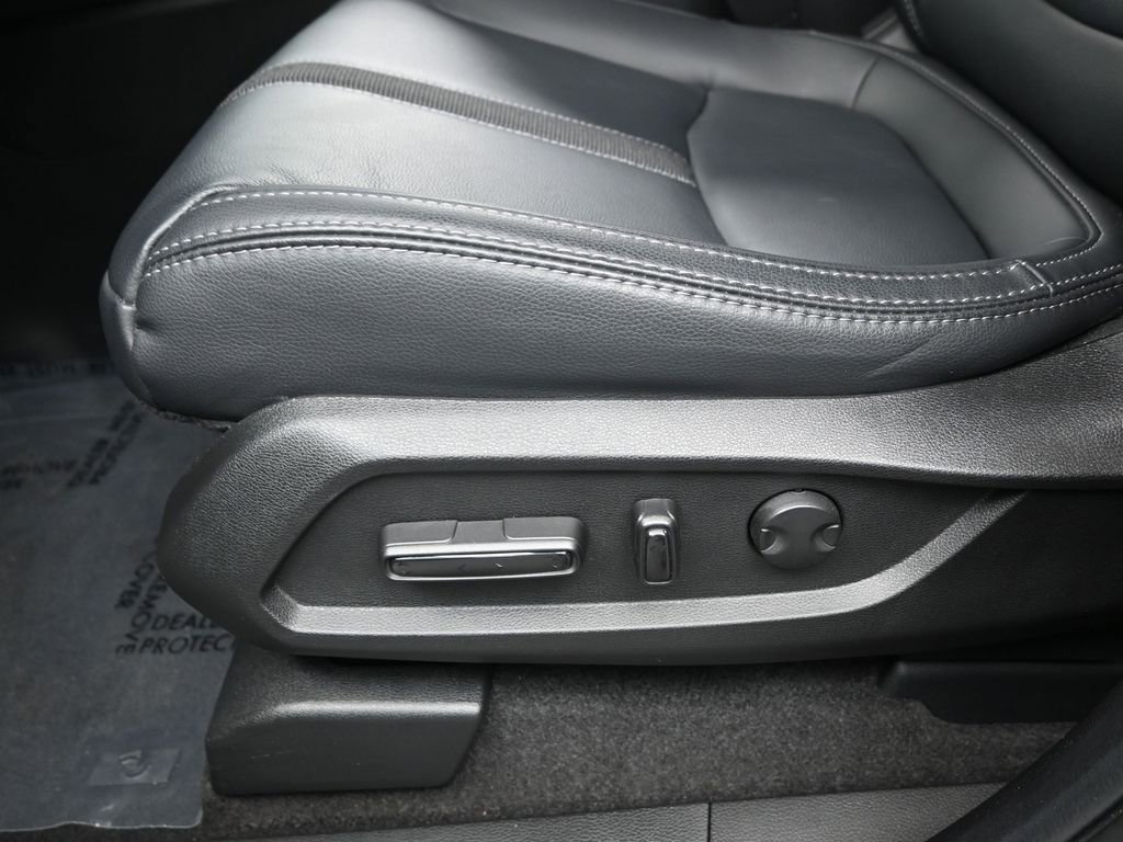 Certified 2025 Honda Pilot EX-L image 12