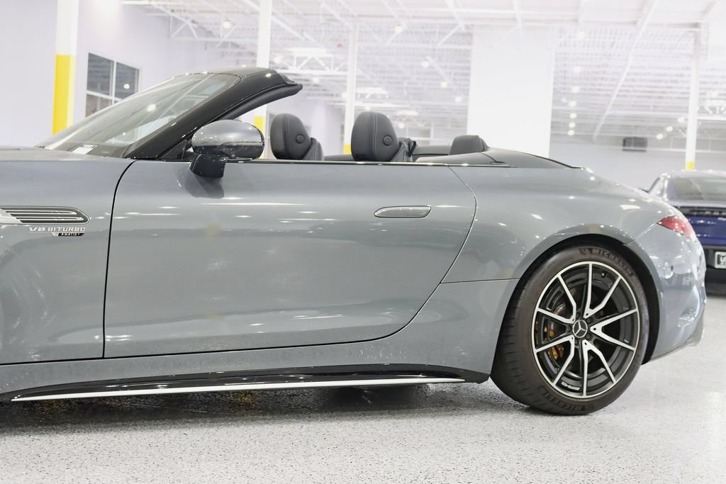 Used 2023 Mercedes-Benz SL 63 AMG 4MATIC image 4