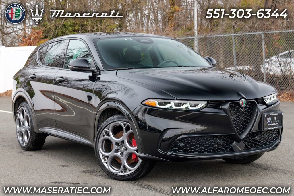 Used 2024 Alfa Romeo Tonale Veloce image 1