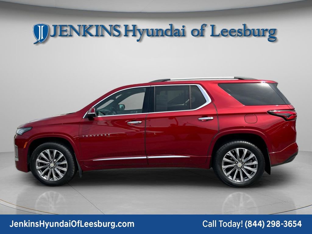 Used 2022 Chevrolet Traverse Premier FWD image 9