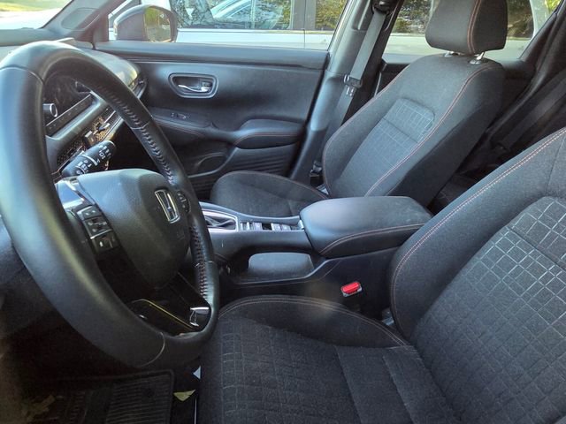Certified 2023 Honda HR-V Sport image 10