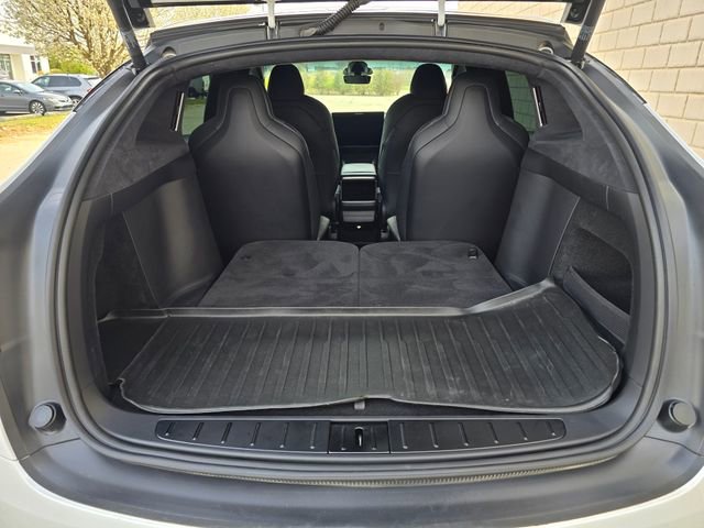 Used 2024 Tesla Model X Plaid image 53