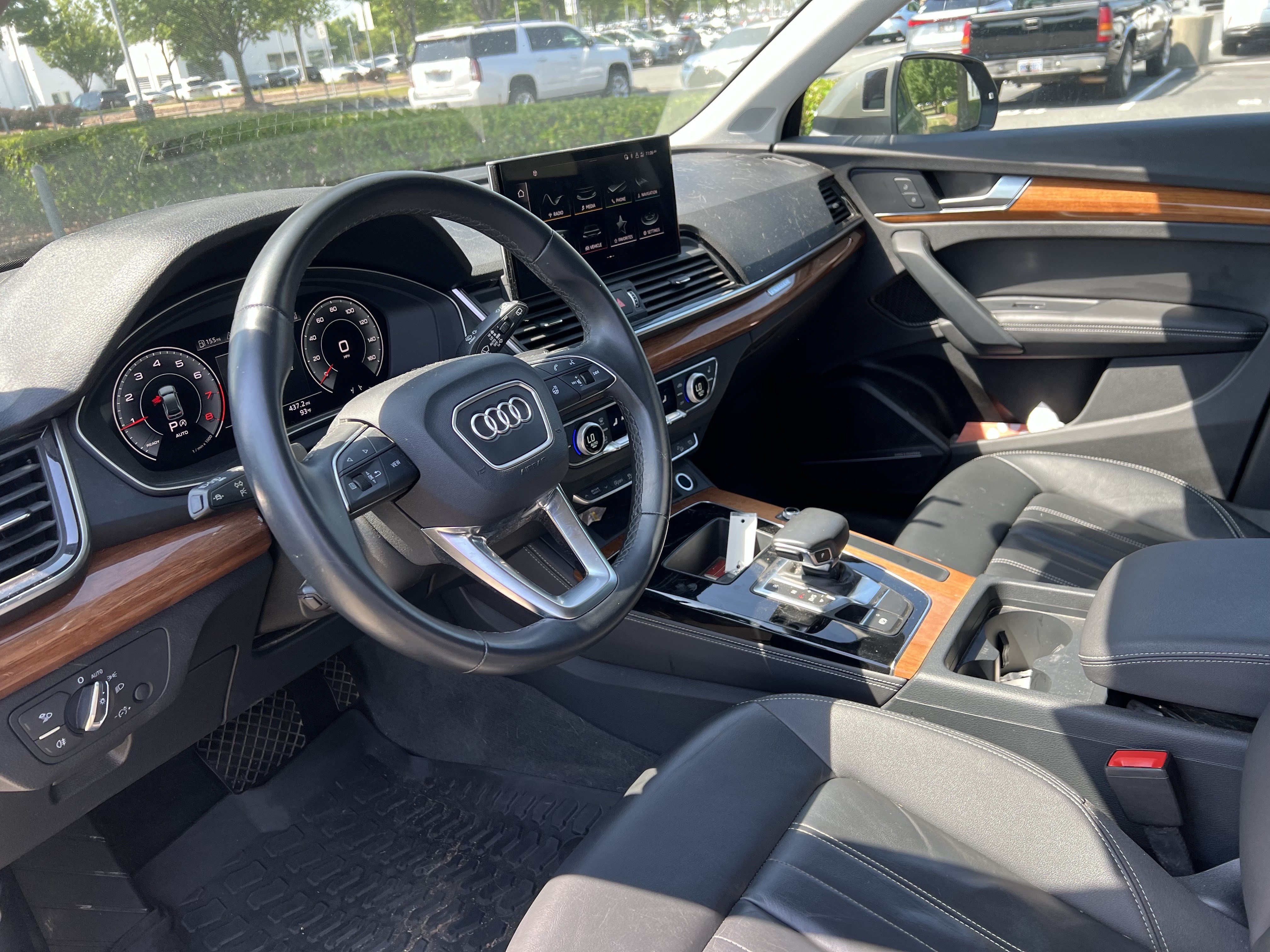 Used 2023 Audi Q5 2.0T Premium Plus w/ Premium Plus Package AWD/4WD image 17