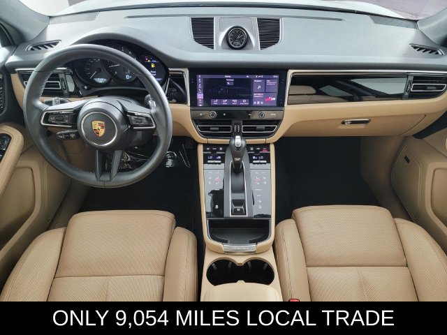 Used 2024 Porsche Macan AWD/4WD image 19