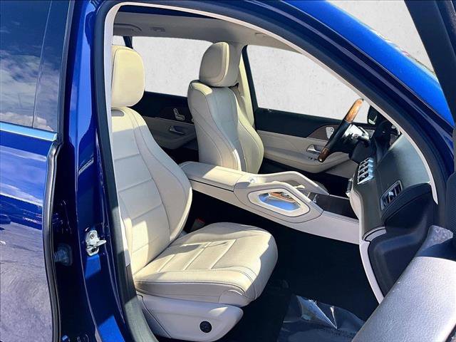 Used 2022 Mercedes-Benz GLS 450 4MATIC image 9